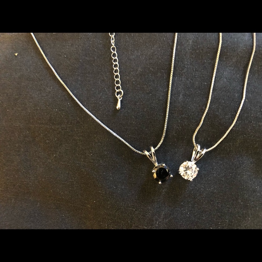 Necklaces - Picture 3 of 4